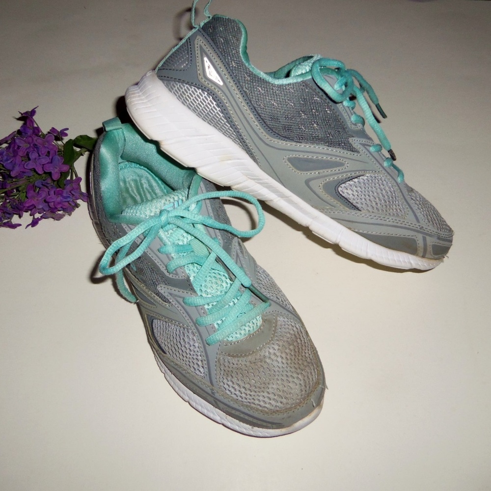 FILA gray mint green running sneakers 8 39